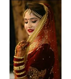 Divine Makeup Academy & Beauty Salon