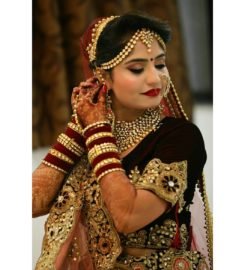 Divine Makeup Academy & Beauty Salon