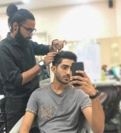Kapil’s Salon