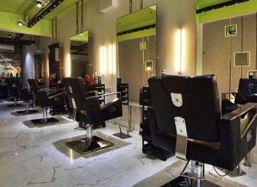 A Makeover Lounge