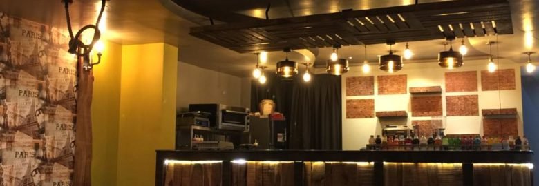 Maze The Cafe