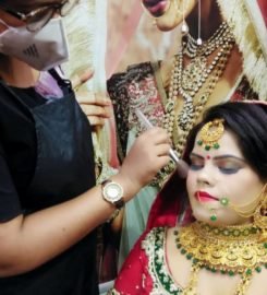 Rashmi Beauty Care